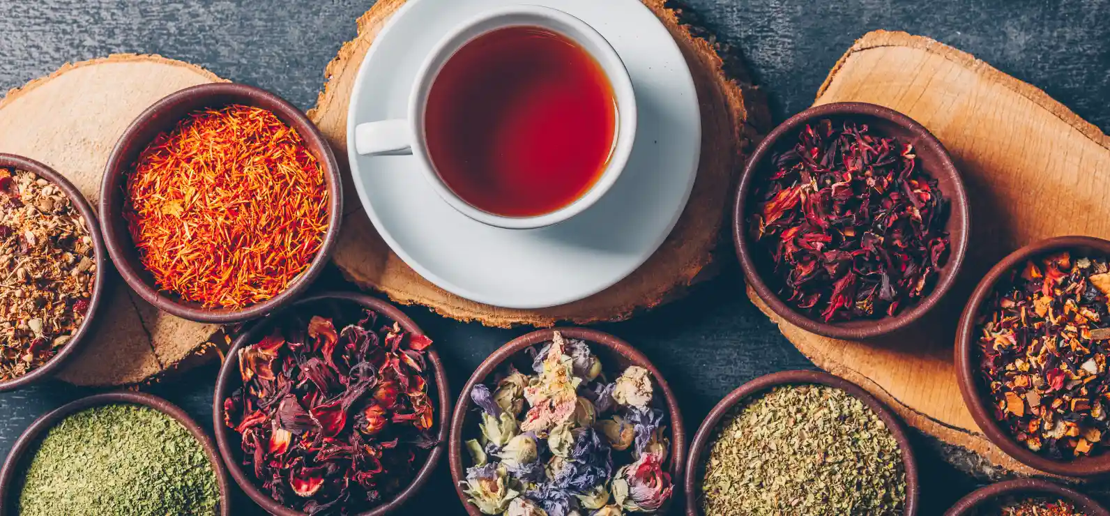 Las 7 Mejores Hierbas para la Salud Intestinal y Hormonal - Nutrición Integrativa Mayte Castellano