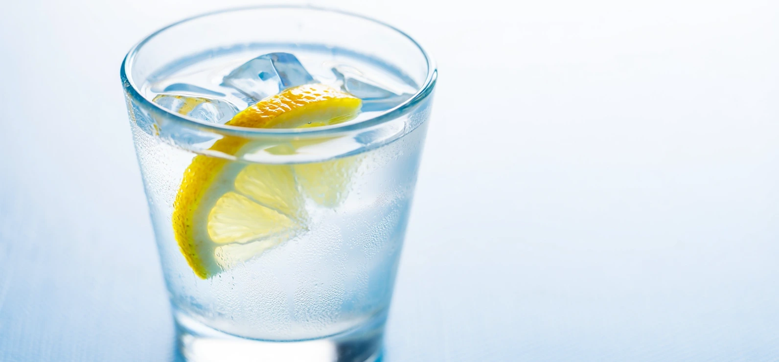 ¿Es mala el agua fría para la digestión?